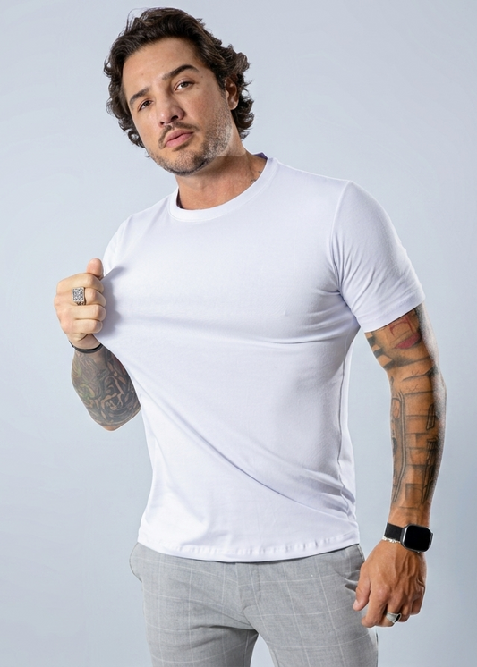 Camiseta Masculina Peruana Modelagem Moderna Branca