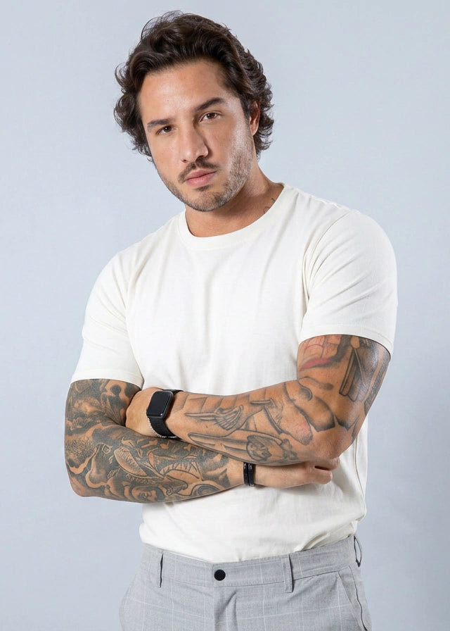 Camiseta Masculina Peruana Modelagem Moderna Off White
